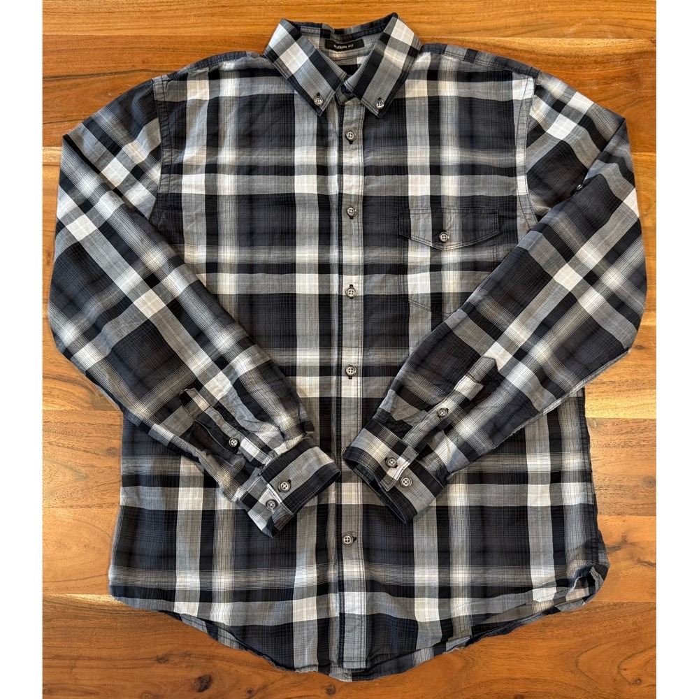Express Modern Fit Mens Medium Plaid Button Down Shirt Black Grey White Cotton